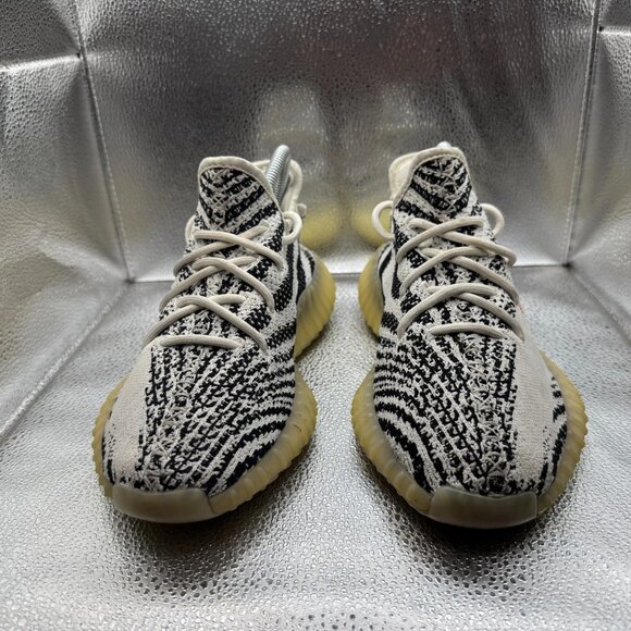 Size 7 Adidas Yeezy Boost 350 V2 Zebra White Black Mens Running Shoes CP9654 - Picture 4 of 11